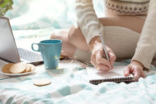 Вранці без кави: цей напій зарядить енергією краще за чашку еспресо Вранці без кави: цей напій зарядить енергією краще за чашку еспресо