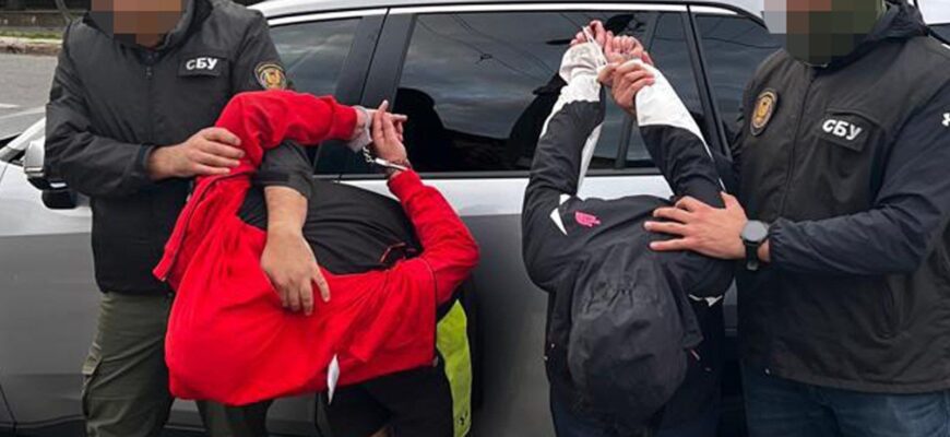 Завербовані у Telegram: 17-річний хлопець та його 16-річна дівчина готували теракт у Львові Завербовані у Telegram: 17-річний хлопець та його 16-річна дівчина готували теракт у Львові