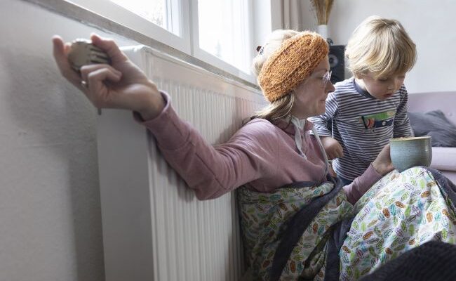 В Україні стартує опалювальний сезон: які міста вже з теплом, а де чекають на похолодання В Україні стартує опалювальний сезон: які міста вже з теплом, а де чекають на похолодання