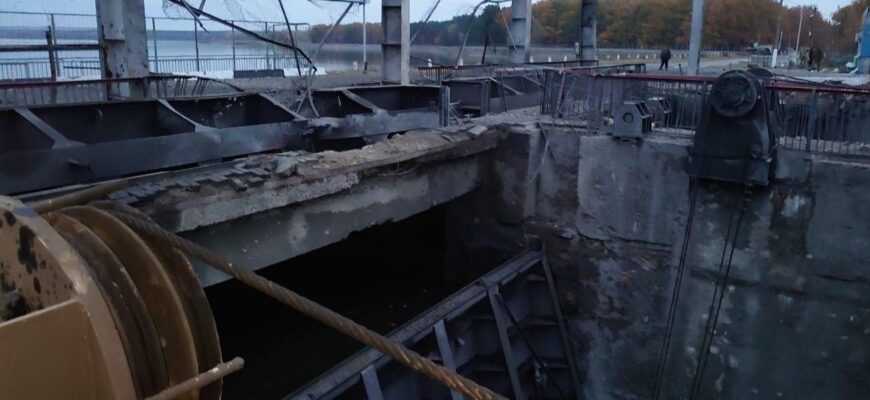 “Ситуація тривожна”: мешканців Білгородчини евакуювали після удару по греблі “Ситуація тривожна”: мешканців Білгородчини евакуювали після удару по греблі
