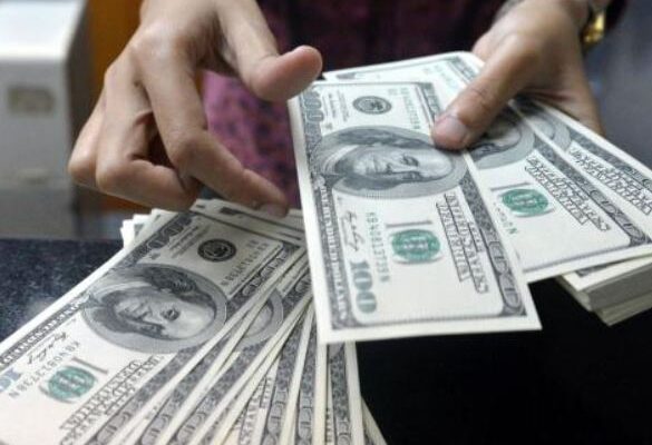 Прогноз щодо долара збувається: який курс в банках Прогноз щодо долара збувається: який курс в банках