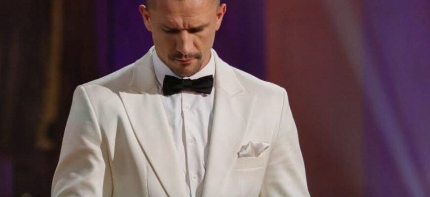 Зірка Холостяка “пророкує” Цимбалюку провал на шоу: вона назвала причину Зірка Холостяка “пророкує” Цимбалюку провал на шоу: вона назвала причину