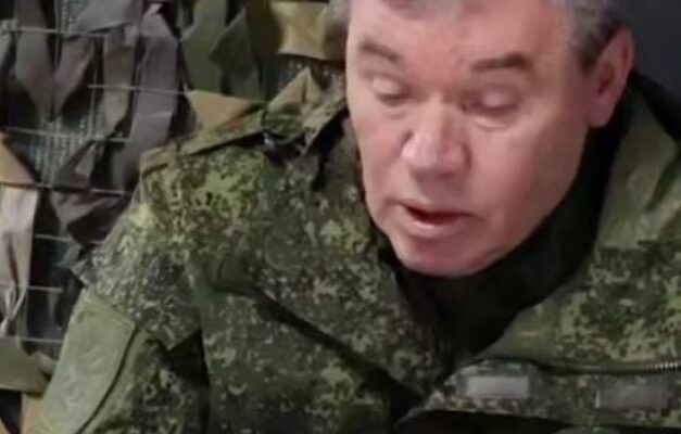 Путін поставив ультиматум Герасимову щодо України Путін поставив ультиматум Герасимову щодо України