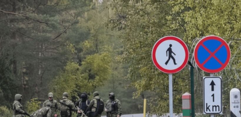 Озброєних російських “зелених чоловічків” помітили поблизу кордону з Естонією — що відомо Озброєних російських “зелених чоловічків” помітили поблизу кордону з Естонією — що відомо