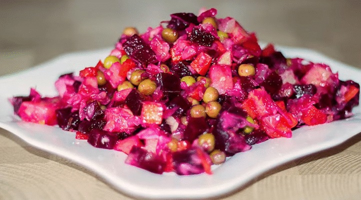 Смачніше вінегрету я не пробувала: вся річ у заправці. Розкажу, як її приготувати Смачніше вінегрету я не пробувала: вся річ у заправці. Розкажу, як її приготувати