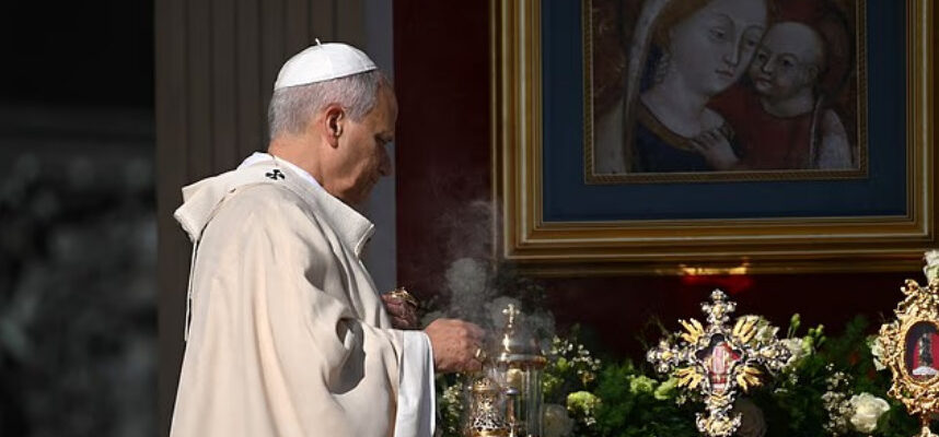 Священник, який продав душу сатані, став новим святим католицької церкви (2 ФОТО) Священник, який продав душу сатані, став новим святим католицької церкви (2 ФОТО)