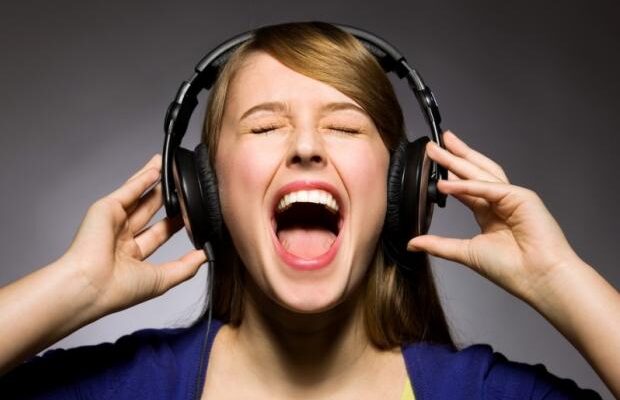 Це не випадковість! Вчені пояснили, чому одна мелодія може звучати в голові годинами Це не випадковість! Вчені пояснили, чому одна мелодія може звучати в голові годинами