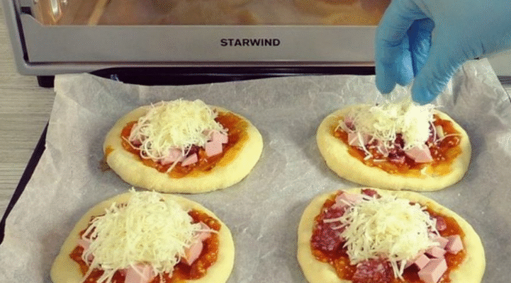 Улюблене перекушування школяра: домашня «Міні-піца» – смачний і простий рецепт Улюблене перекушування школяра: домашня «Міні-піца» – смачний і простий рецепт