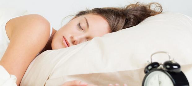 Ви теж так спите? Тоді вам варто знати, що це може коштувати життя Ви теж так спите? Тоді вам варто знати, що це може коштувати життя