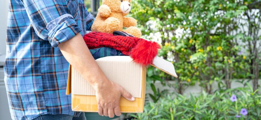 Як правильно віддати дитячий одяг, щоб не нашкодити дитині: народні прикмети Як правильно віддати дитячий одяг, щоб не нашкодити дитині: народні прикмети