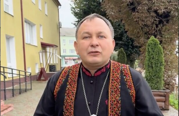 “Бабуся у сні просила кільце…” Отець Філюк розповів, що це значить насправді “Бабуся у сні просила кільце…” Отець Філюк розповів, що це значить насправді