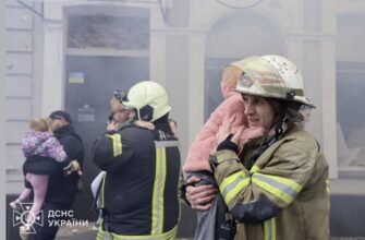 “Біль дитинства”: рятувальники показали зворушливе “фото тижня” в Україні “Біль дитинства”: рятувальники показали зворушливе “фото тижня” в Україні