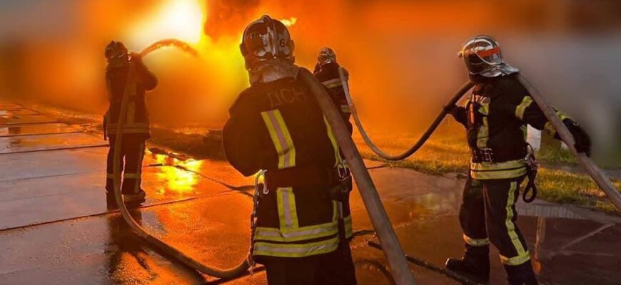 Вночі окупанти били по Україні “кинжалами”, балістикою, дронами, крилатими ракетами Вночі окупанти били по Україні “кинжалами”, балістикою, дронами, крилатими ракетами