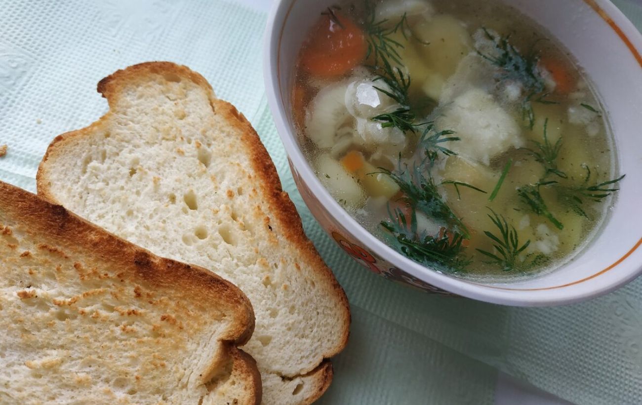 Господині розповіли, яка спеція псує смак перших страв