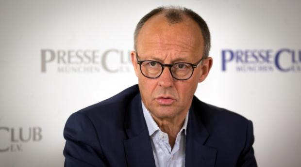 “Нехай захищають власну країну”: Мерц попросив Зеленського “забезпечити”, аби українські чоловіки не їхали до Німеччини “Нехай захищають власну країну”: Мерц попросив Зеленського “забезпечити”, аби українські чоловіки не їхали до Німеччини