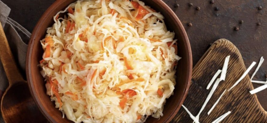 Як приготувати квашену капусту, щоб не перекисала і не ставала слизом: на що звернути увагу Як приготувати квашену капусту, щоб не перекисала і не ставала слизом: на що звернути увагу