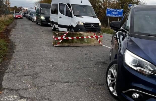 “Шестисекундного Шенгену більше не буде”: Журналіст показав кордон України з Угорщиною після втечі мобілізованого українця (фото) “Шестисекундного Шенгену більше не буде”: Журналіст показав кордон України з Угорщиною після втечі мобілізованого українця (фото)