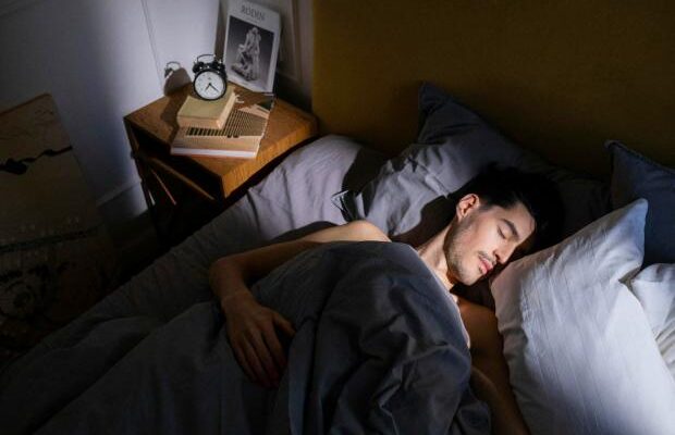 Це варто знати! Що відбувається з організмом, якщо спати менше шести годин на добу Це варто знати! Що відбувається з організмом, якщо спати менше шести годин на добу