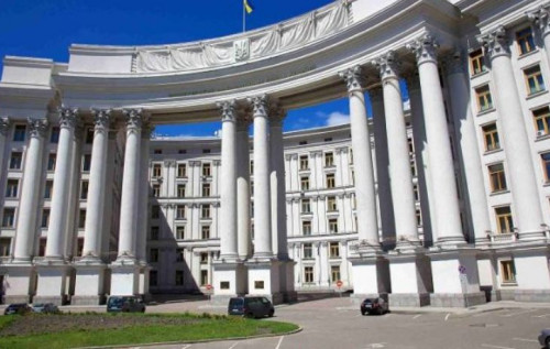 Скандал у варшавському ліцеї: МЗС України вимагає справедливості для доньки українського спортсмена Скандал у варшавському ліцеї: МЗС України вимагає справедливості для доньки українського спортсмена