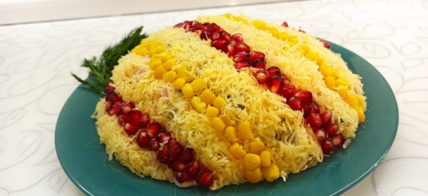 Цей салат зникає зі столу швидше за “Олів’є”, а важкості у шлунку – нуль: рецепт з 5 компонентів за 10 хв Цей салат зникає зі столу швидше за “Олів’є”, а важкості у шлунку – нуль: рецепт з 5 компонентів за 10 хв