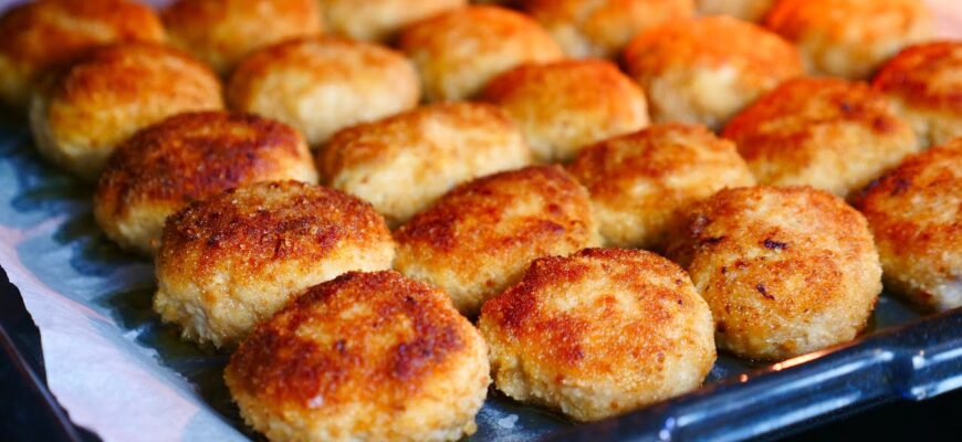 Курячі котлети виходять дуже смачні та соковиті, а не сухі: додаю у фарш 1 несподіваний продукт Курячі котлети виходять дуже смачні та соковиті, а не сухі: додаю у фарш 1 несподіваний продукт