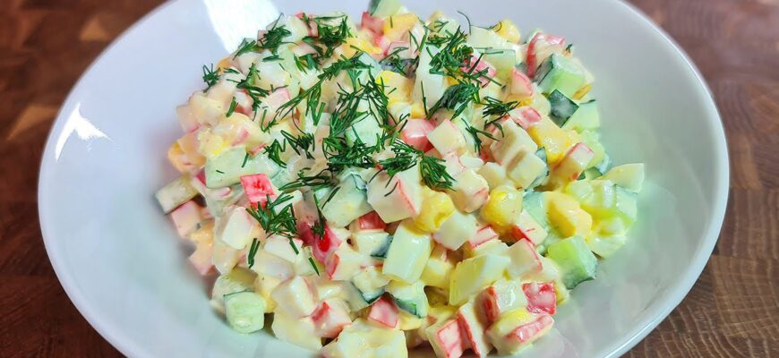 Після поїздки до свекрухи в Полтаву, готую крабовий салат лише так: додаю 1 інгредієнт для свіжості Після поїздки до свекрухи в Полтаву, готую крабовий салат лише так: додаю 1 інгредієнт для свіжості