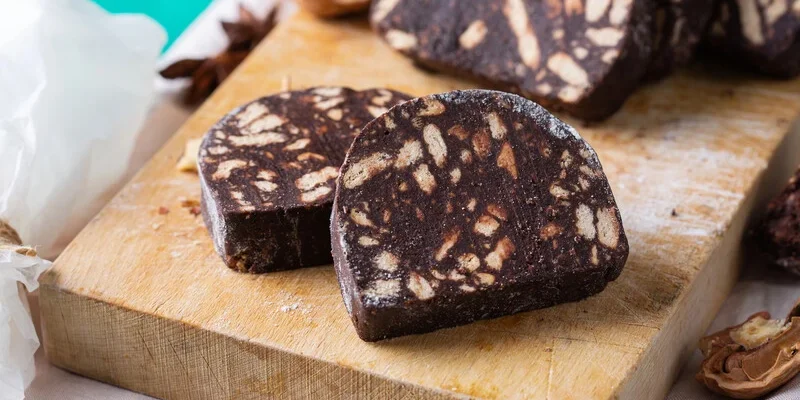 “Дуже смачна, а готується дуже легко”. Змішайте печиво із цим і загорніть. Рецепт популярного десерту “Дуже смачна, а готується дуже легко”. Змішайте печиво із цим і загорніть. Рецепт популярного десерту