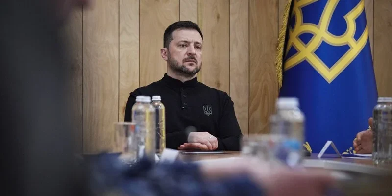 Зеленський запропонував відмовитися від вступу України в НАТО в обмін на гарантії безпеки – Reuters Зеленський запропонував відмовитися від вступу України в НАТО в обмін на гарантії безпеки – Reuters