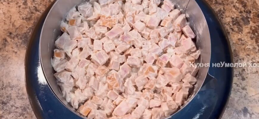 Салат “Хуртовина” щороку подаю на святковий стіл: швидко, ситно і всі просять добавки по 3 рази Салат “Хуртовина” щороку подаю на святковий стіл: швидко, ситно і всі просять добавки по 3 рази