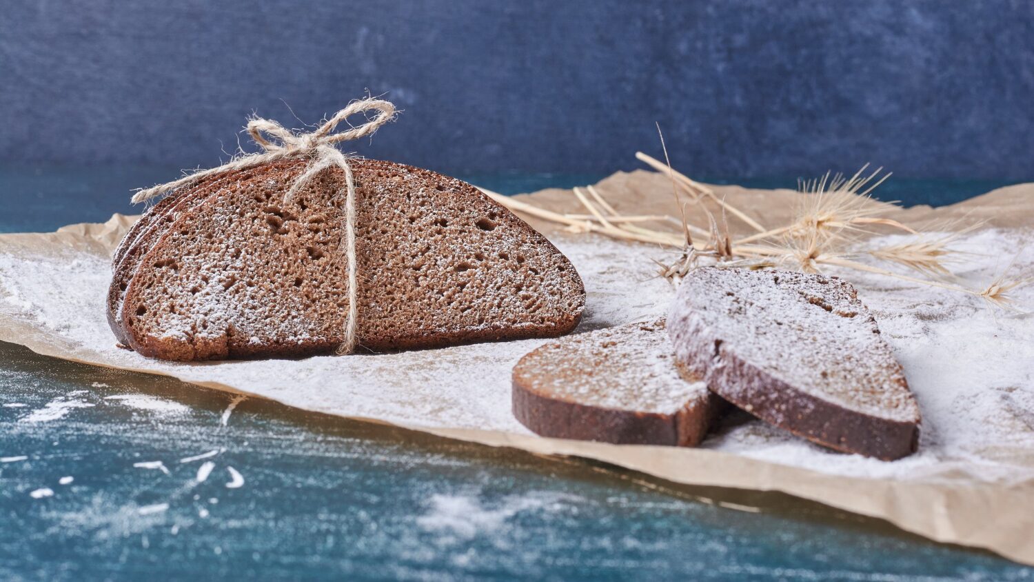 Експерти розповіли, чи дійсно небезпечна пліснява на продуктах