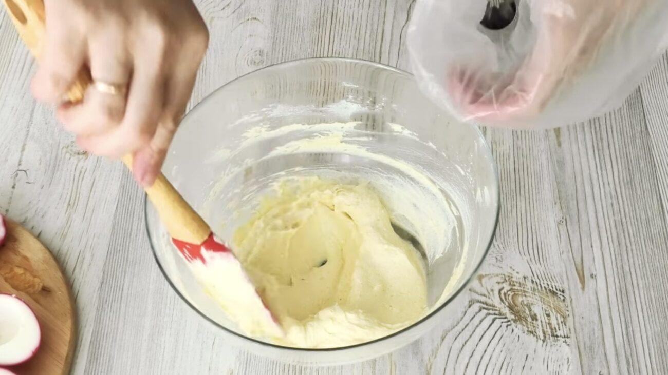 Господині розповіли, як приготувати просту і смачну закуску на святковий стіл Господині розповіли, як приготувати просту і смачну закуску на святковий стіл