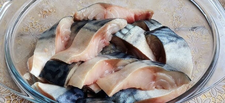 Конкурент номер 1 для “Оселедця під шубою”: елементарний салат із копченою скумбрією Конкурент номер 1 для “Оселедця під шубою”: елементарний салат із копченою скумбрією