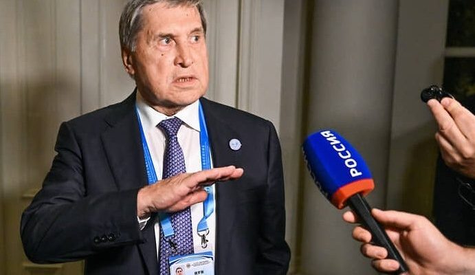 У Кремлі допустили виведення військ з Донбасу, але є нюанс У Кремлі допустили виведення військ з Донбасу, але є нюанс