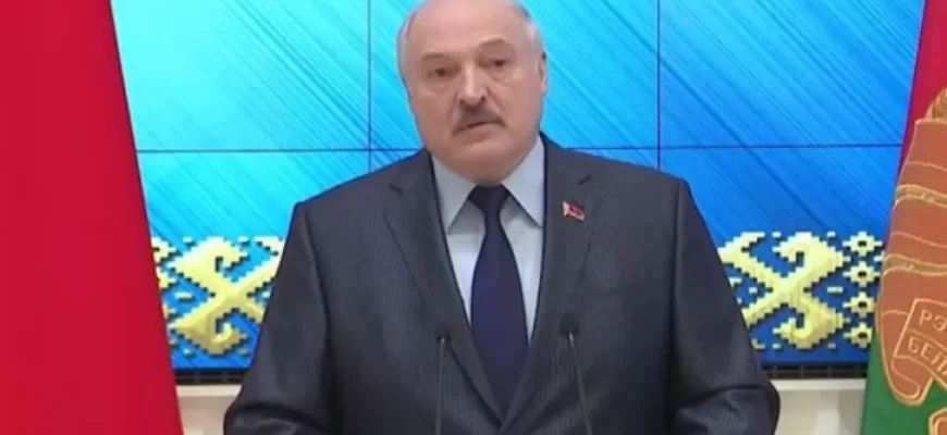 Лукашенко на зборах у Мінську назвав себе «президентом, що йде» Лукашенко на зборах у Мінську назвав себе «президентом, що йде»