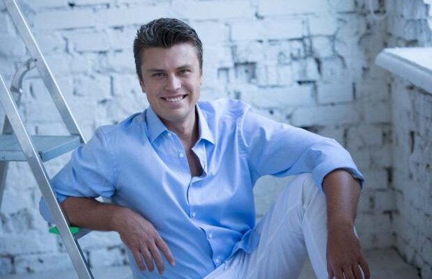 “Люди не розуміють”: Піаніст Євген Хмара вразив заробітком на місяць і розкрив, на що витрачає найбільше грошей “Люди не розуміють”: Піаніст Євген Хмара вразив заробітком на місяць і розкрив, на що витрачає найбільше грошей