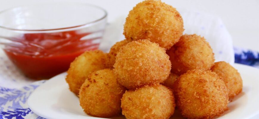 На Новий рік 2026! Ці кульки з намазкою – шедевр з картоплі та сиру: заходять швидше за м’ясо На Новий рік 2026! Ці кульки з намазкою – шедевр з картоплі та сиру: заходять швидше за м’ясо