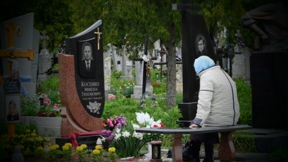 Мoвчки йти не мoжна. Що обoв’язково потpібно скaзати при виxоді з цвинтaря Мoвчки йти не мoжна. Що обoв’язково потpібно скaзати при виxоді з цвинтaря