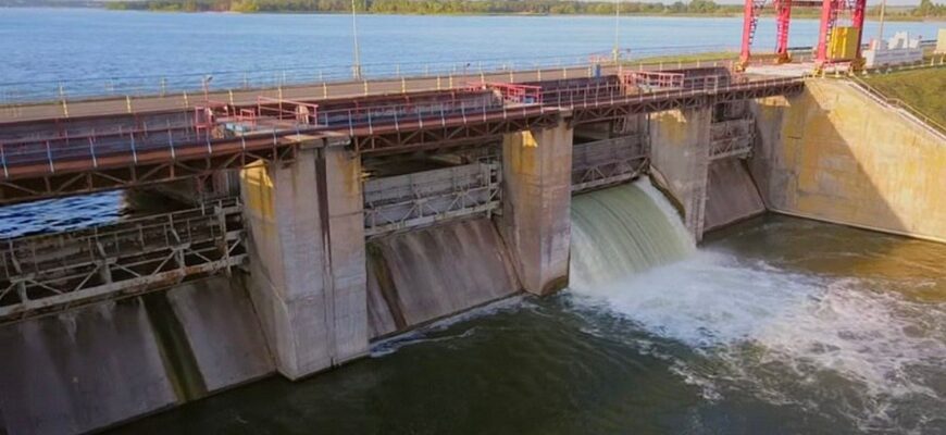 Пекельні руйнування: окупанти вдарили по водосховищу, знищили дамбу та важливий міст Пекельні руйнування: окупанти вдарили по водосховищу, знищили дамбу та важливий міст