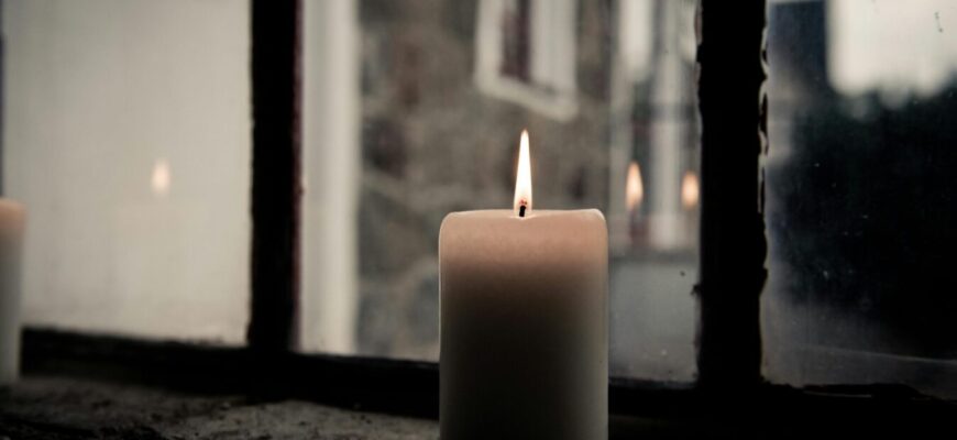 Бабуся казала, що на свічках треба гадати тільки в ніч на Різдво: ось декілька правил з підготовки Бабуся казала, що на свічках треба гадати тільки в ніч на Різдво: ось декілька правил з підготовки