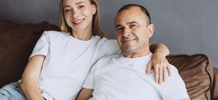 У колишньої Павліка забрала, а сину подарувала: що це? Дружина зірки зробила хід конем У колишньої Павліка забрала, а сину подарувала: що це? Дружина зірки зробила хід конем