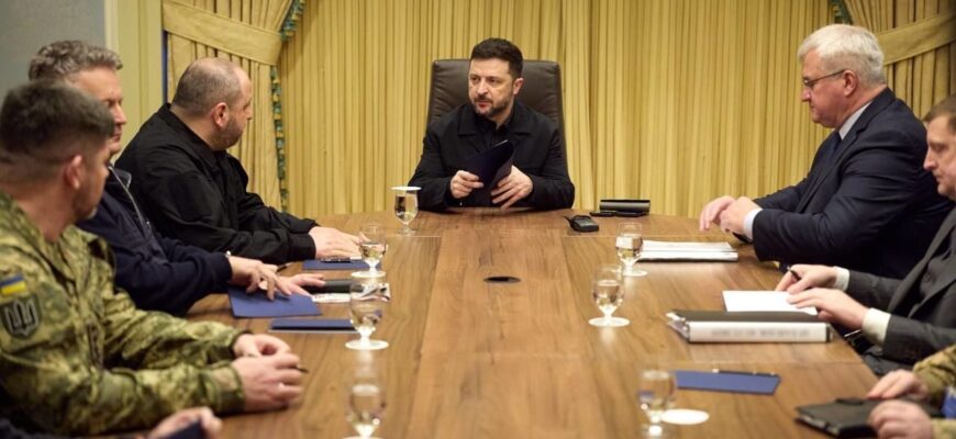 “Я вмію приймати складні рішення”, – Зеленський розкрив неприємну правду про переговори з РФ “Я вмію приймати складні рішення”, – Зеленський розкрив неприємну правду про переговори з РФ