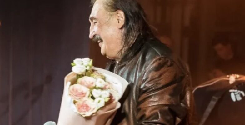 “Цю хворобу він мав давно”. Друзі та колеги розкрили невідомі сторінки життя Степана Гіги, які той приховував від публіки “Цю хворобу він мав давно”. Друзі та колеги розкрили невідомі сторінки життя Степана Гіги, які той приховував від публіки