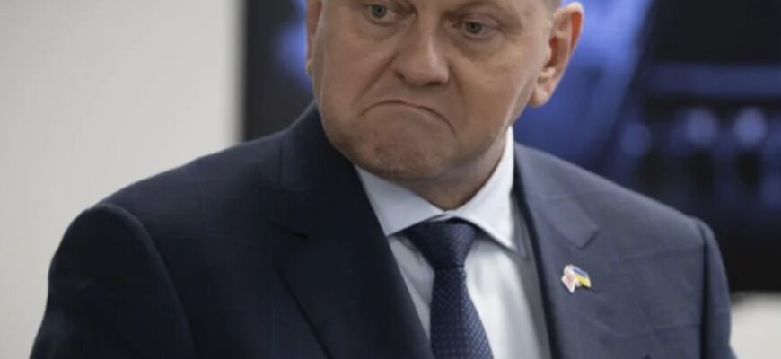 Загроза громадянської війни та “лихі дев’яності”: Залужний шокував прогнозом Загроза громадянської війни та “лихі дев’яності”: Залужний шокував прогнозом