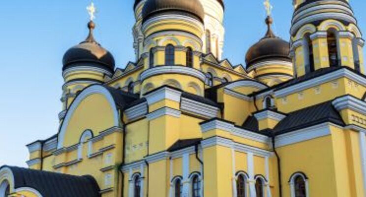 Чому 19 грудня не можна займатися домашнім прибиранням: яке церковне свято Чому 19 грудня не можна займатися домашнім прибиранням: яке церковне свято