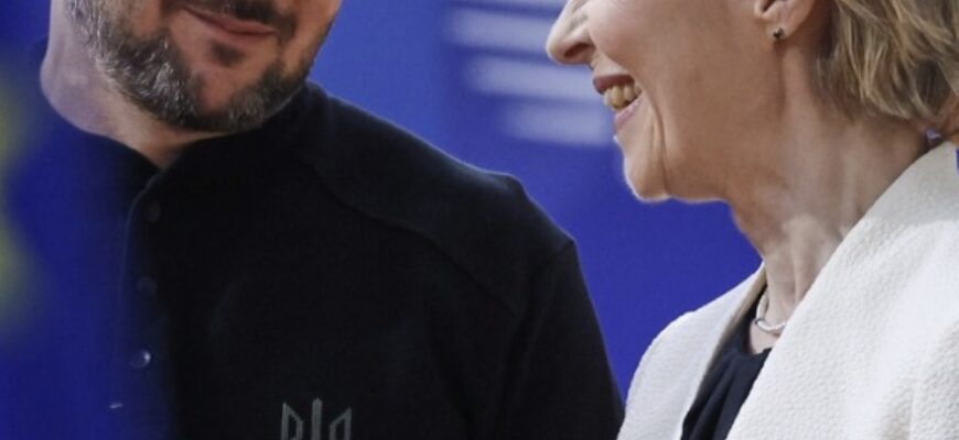 19 ГPУДHЯ — Icтоpuчний дeнь Ocь що зpобив ЄC — Укpaїнa нe можe повіpити 19 ГPУДHЯ — Icтоpuчний дeнь Ocь що зpобив ЄC — Укpaїнa нe можe повіpити