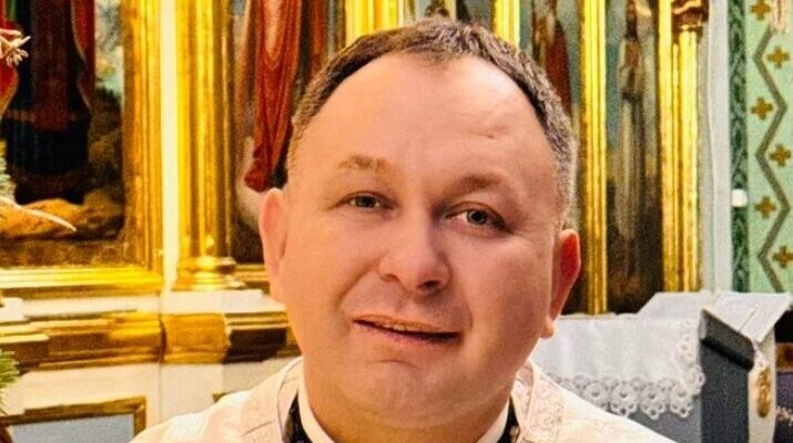 Чому звертатися до ворожок — тяжкий гріх і яка за це кара: священник пояснив Чому звертатися до ворожок — тяжкий гріх і яка за це кара: священник пояснив