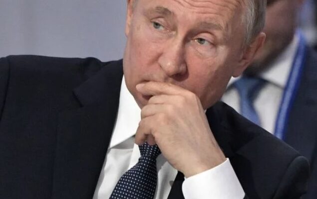 Путін заявив Трампу, що перегляне позицію щодо України: чим погрожують у Кремлі Путін заявив Трампу, що перегляне позицію щодо України: чим погрожують у Кремлі