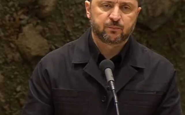 “Путіну байдуже”: Зеленський озвучив реальні щомісячні втрати Росії “Путіну байдуже”: Зеленський озвучив реальні щомісячні втрати Росії