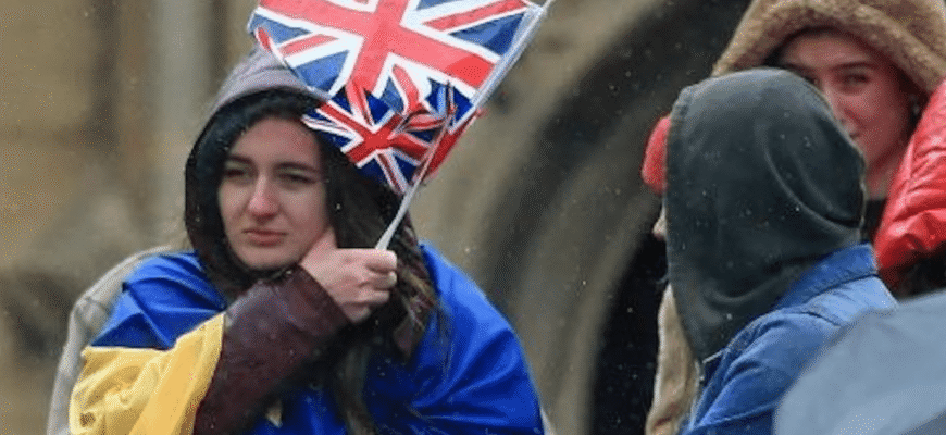 “Травмуючий досвід”: у Британії скандал через біженку з України “Травмуючий досвід”: у Британії скандал через біженку з України