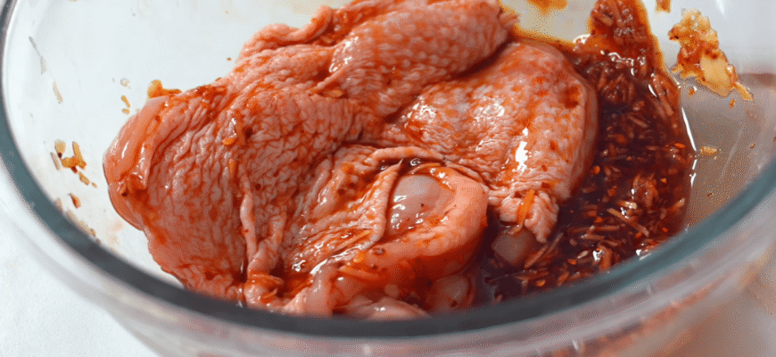 Журавлина, апельсин та мед! Запікаю це у солодко-кислому маринаді — соковите мʼясо до свята Журавлина, апельсин та мед! Запікаю це у солодко-кислому маринаді — соковите мʼясо до свята